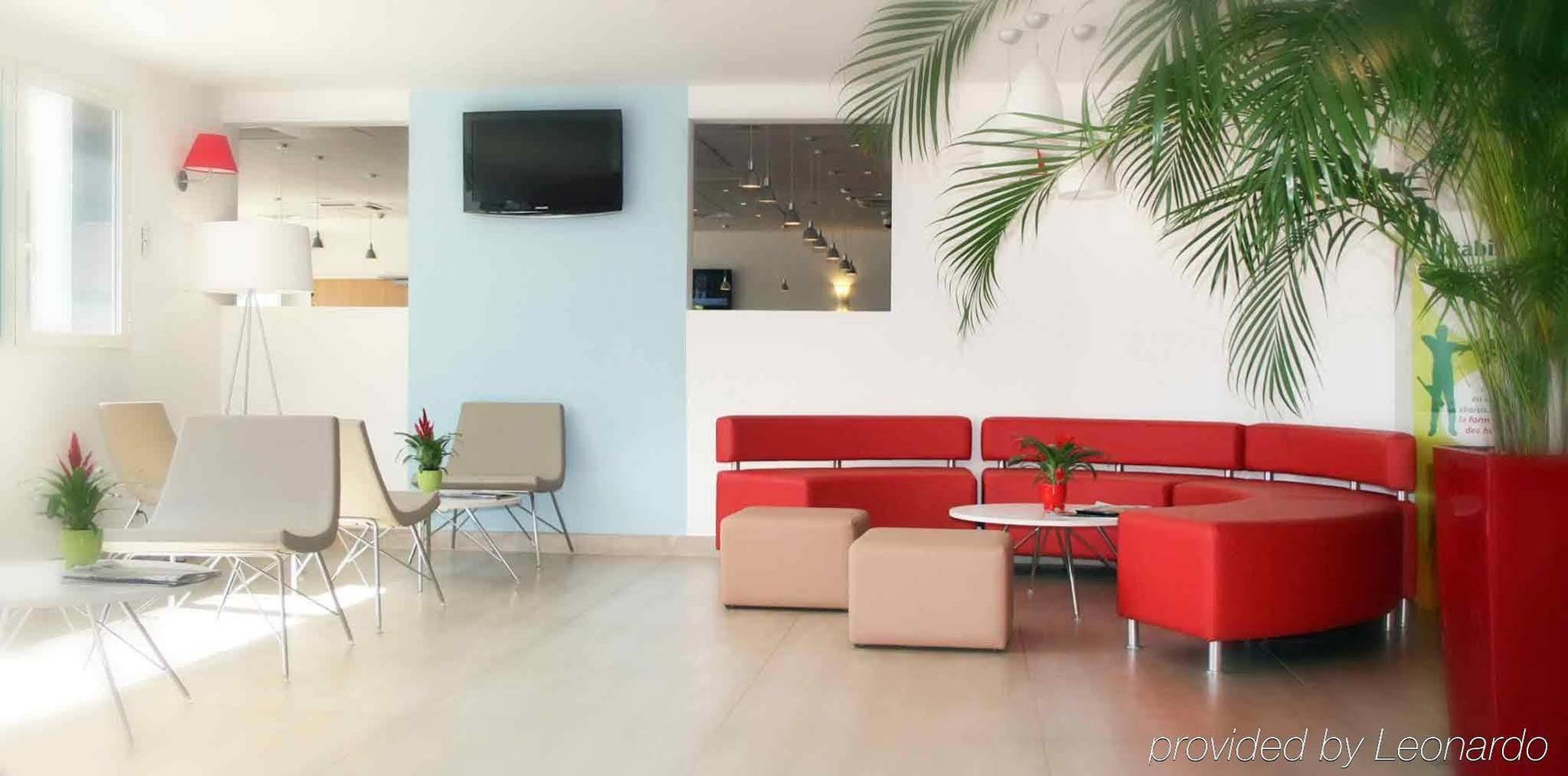 Hotel Ibis Istres Trigance Interior foto